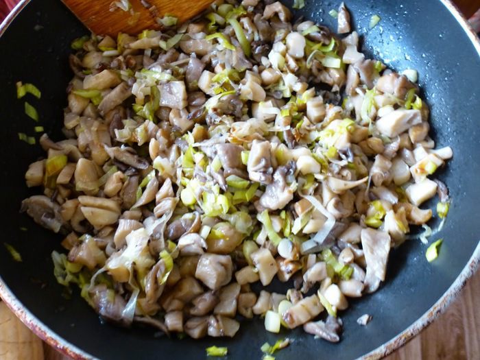 Паста с вешенками и сыром Дор блю