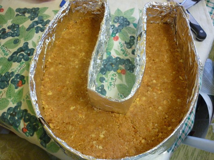 Торт &amp;quot;Подкова&amp;quot; + мк по изготовлению нестандартной разъемной формы