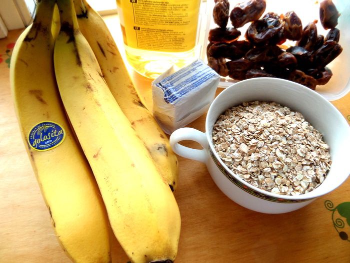 Оладушки с финиками и бананами (постные)