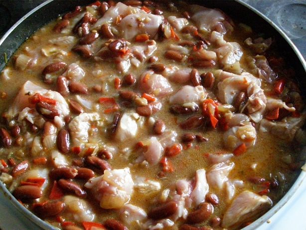 Мексиканское чили из курицы с сальсой из помидоров