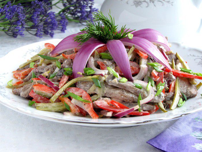 Салат по-строгановски