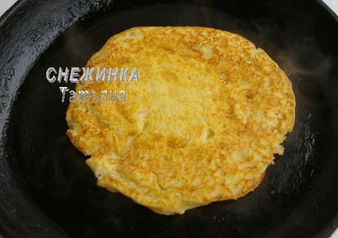 Блины гороховые с луковым конфитюром