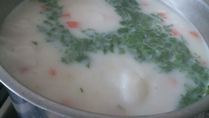 Сырный суп с цветной капустой