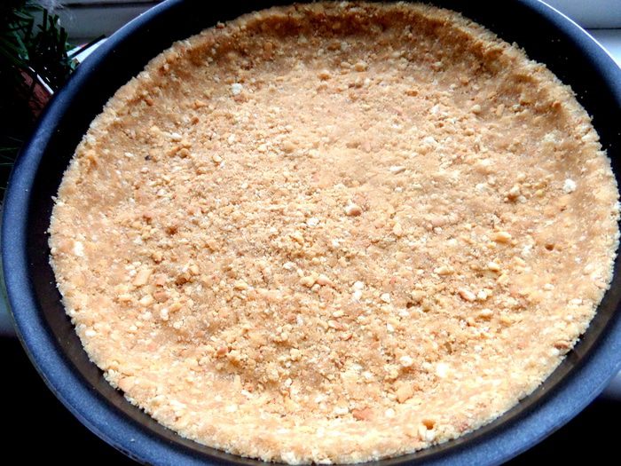 Песочный пирог с кремом на сгущенке