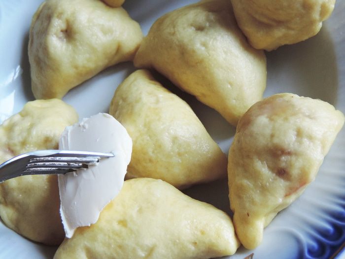 Вареники с клубникой на пару 