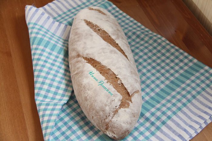 Анисовый хлеб на темном пиве