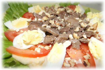 Салат с куриными желудочками