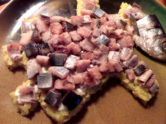 Салат &amp;quot;Селедочка в наряде Санта Клауса&amp;quot;