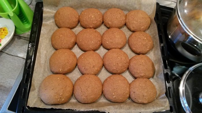 Пряники с орешками на цельнозерновой муке