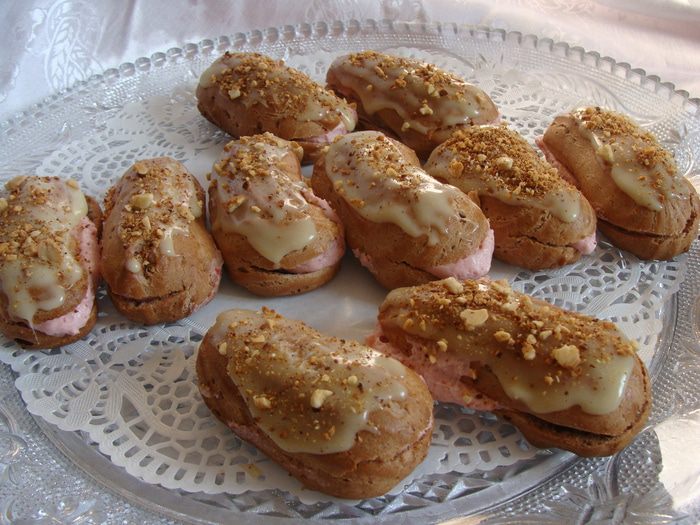 Эклеры &amp;quot;Клубника со сливками&amp;quot;