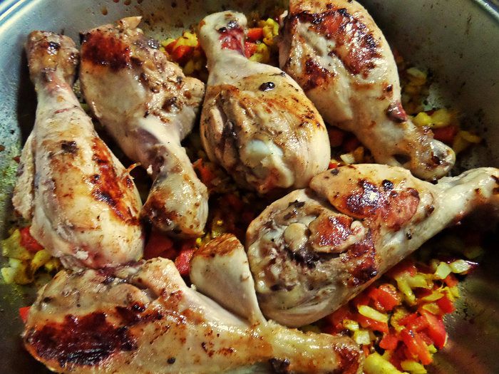 Карри с курицей и фасолью