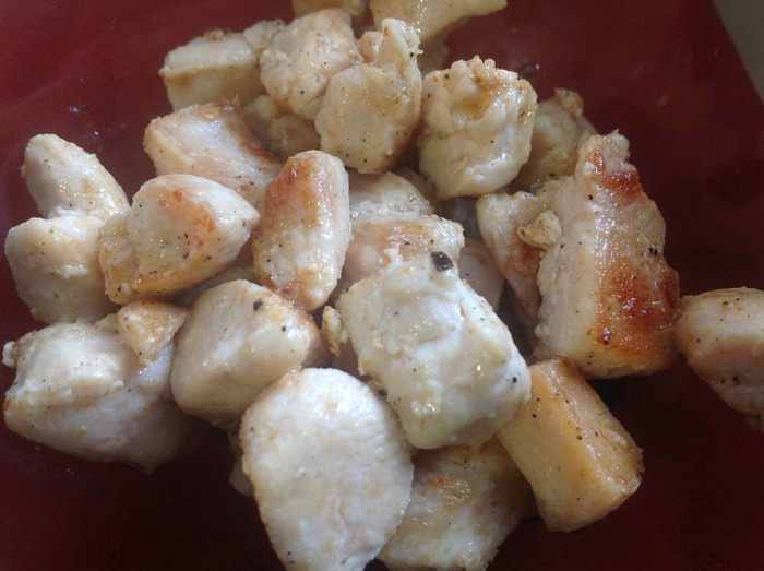 Картофельные гнезда с курицей и грибами