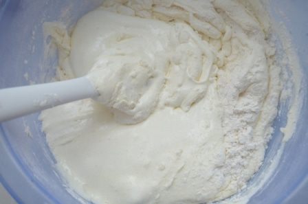 Бостонский пирог с ванильным заварным кремом