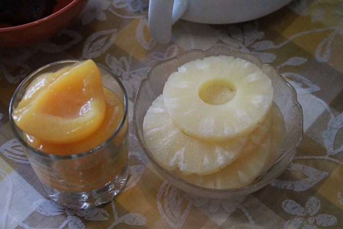 Коврижка морковная с фруктами