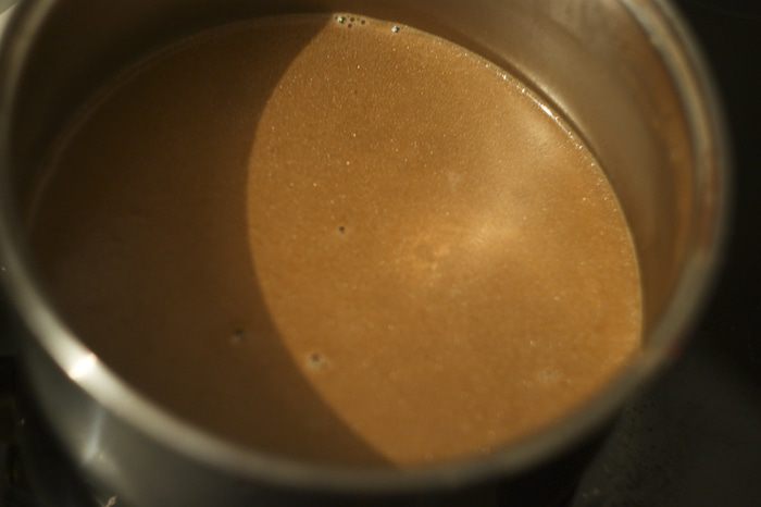 Несладкий горячий шоколад от Пьера Эрме (с лаймом и корицей)