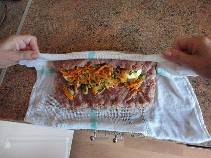 Рулет мясной