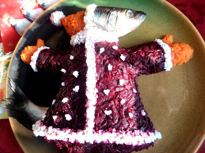 Салат &amp;quot;Селедочка в наряде Санта Клауса&amp;quot;