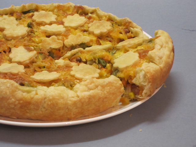 Открытый пирог с овощами