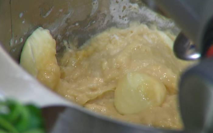 Шоколадная бабка с корицей 