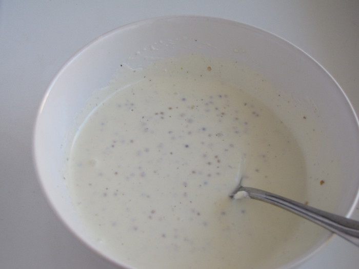 Салат с пекинской капустой, креветками и гранатом