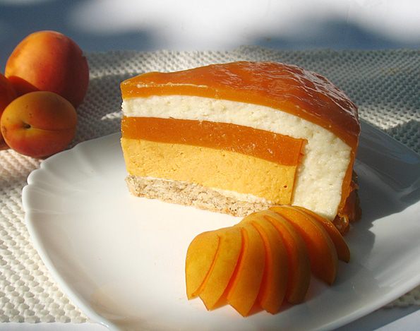 Абрикосовый торт