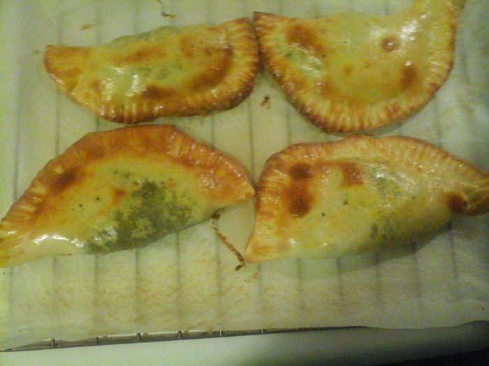 Кальцоне или эмпанадас (Calzone o empanada)