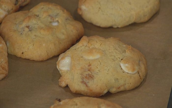 Печенье с инжиром и белым шоколадом 