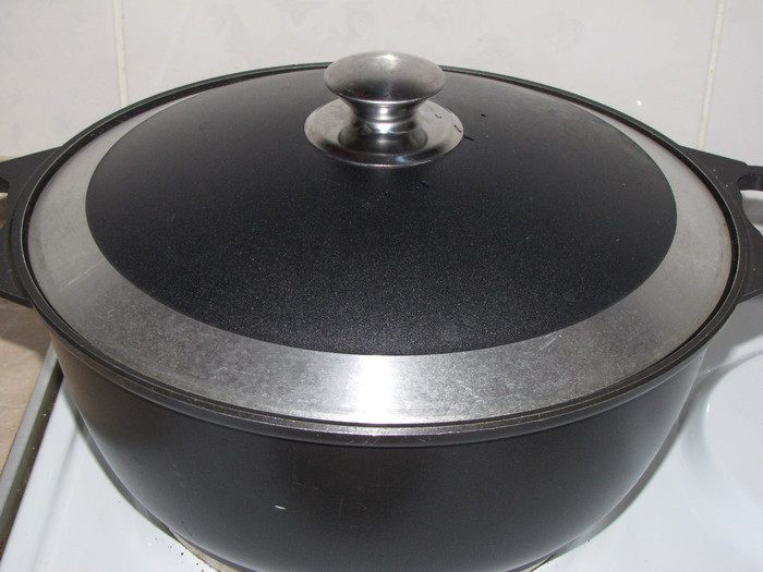 Бараньи ребрышки, томленные под луком