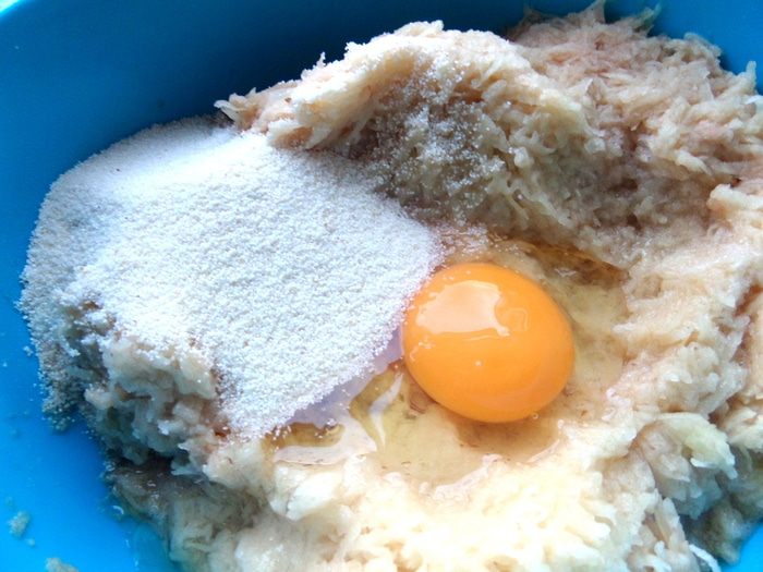 Драники с мясной начинкой