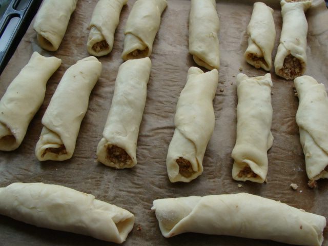 Миндальные трубочки с кардамоном