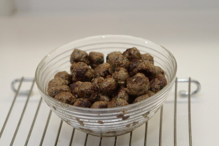 Паста Феттуччине с нежными итальянскими тефтельками