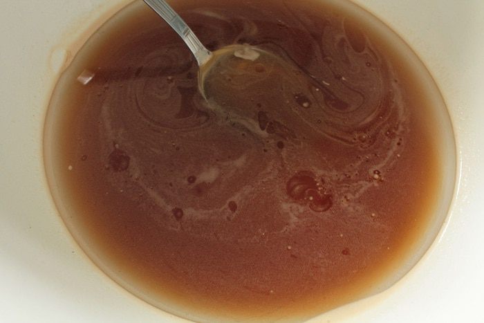 Постные кексы на огуречном рассоле