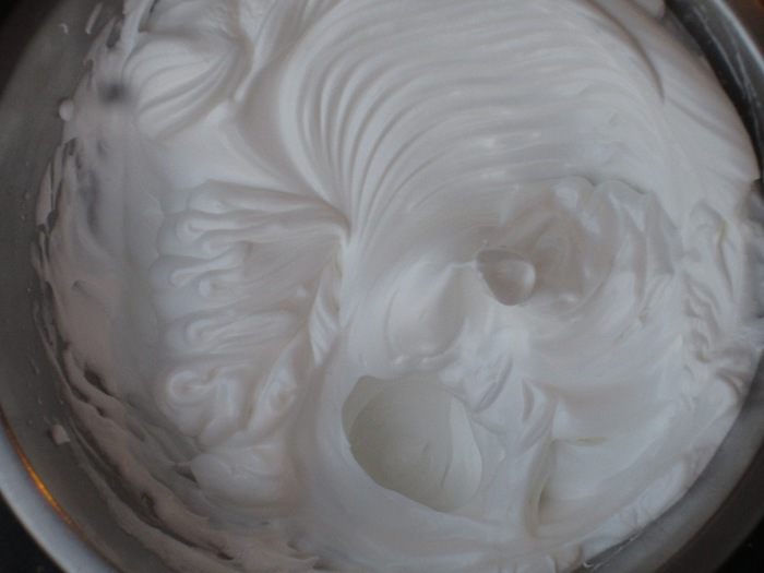 Шоколадный кекс на белках