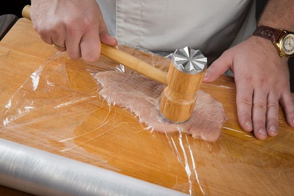 Куриная грудка, фаршированная креветками и сыром