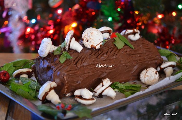 Сладкое полено с грибочками