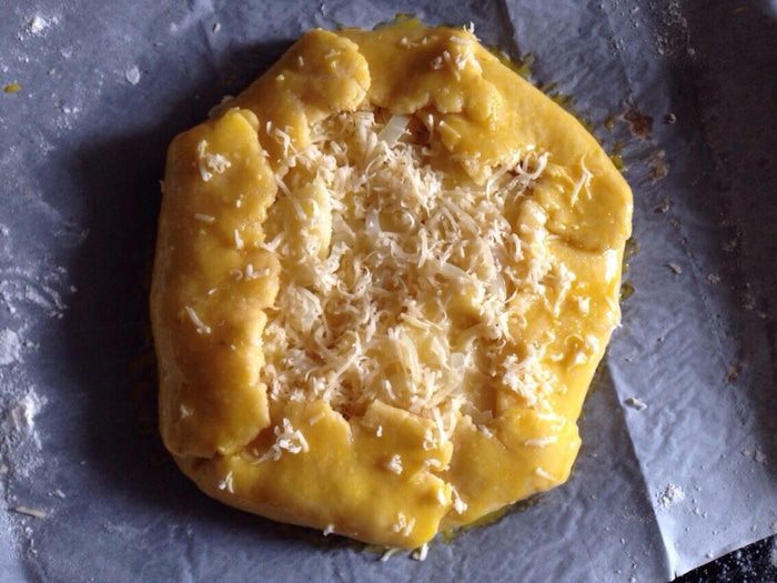 Яблочно-луковая галета