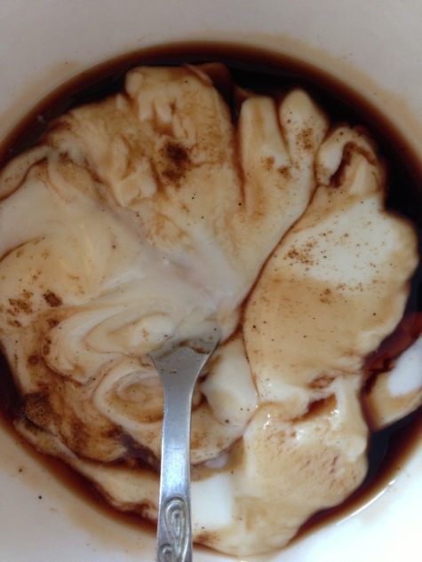 Салат с цветной капустой, грейпфрутом и фундуком