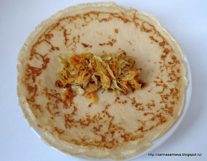 Налистники с квашеной капустой