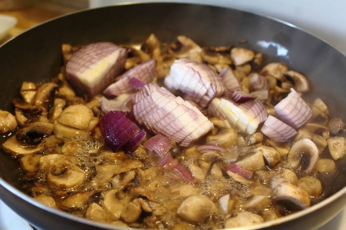 Картофель курино-грибной