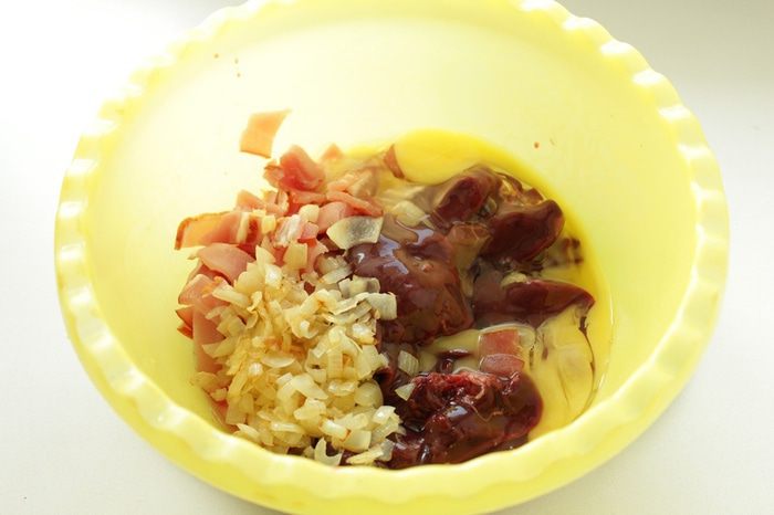Паштет из куриной печени с черносливом