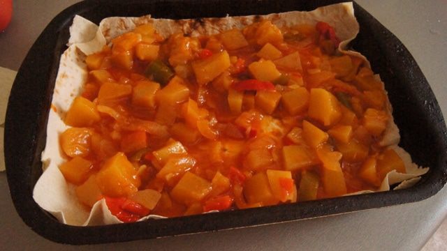 Овощная лазанья из лаваша с лечо и баклажаном