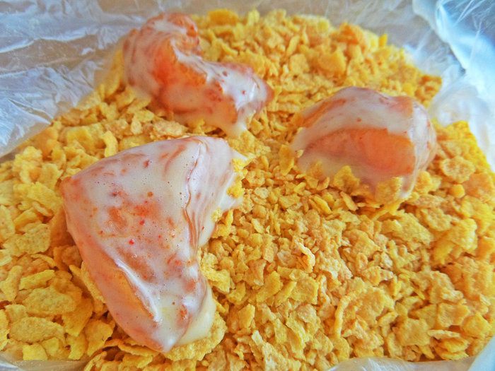 Закуска с курицей и сыром в тортилье