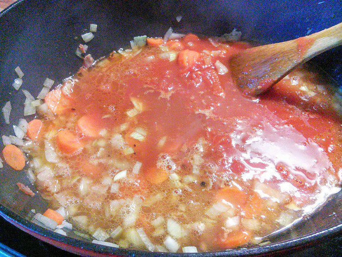 Жаркое из курицы с фасолью 