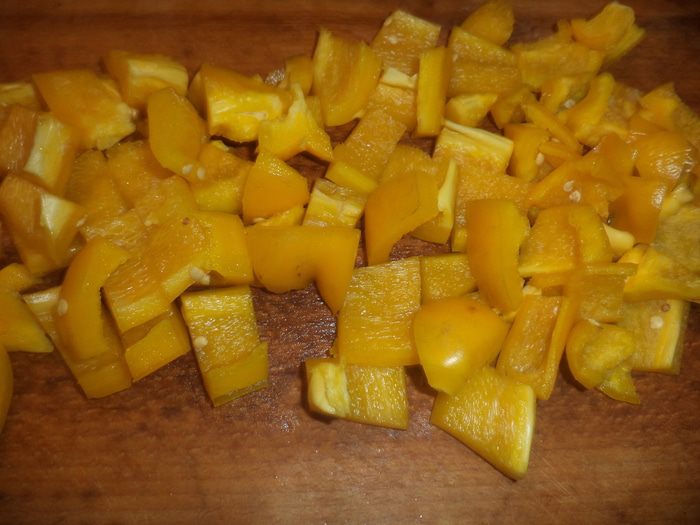 Пряный рис с овощами и фрикадельками