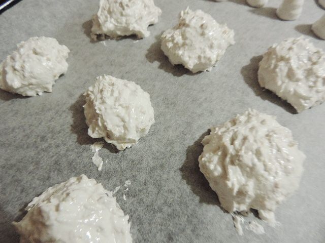 Арахисовое и кокосовое заварное безе 