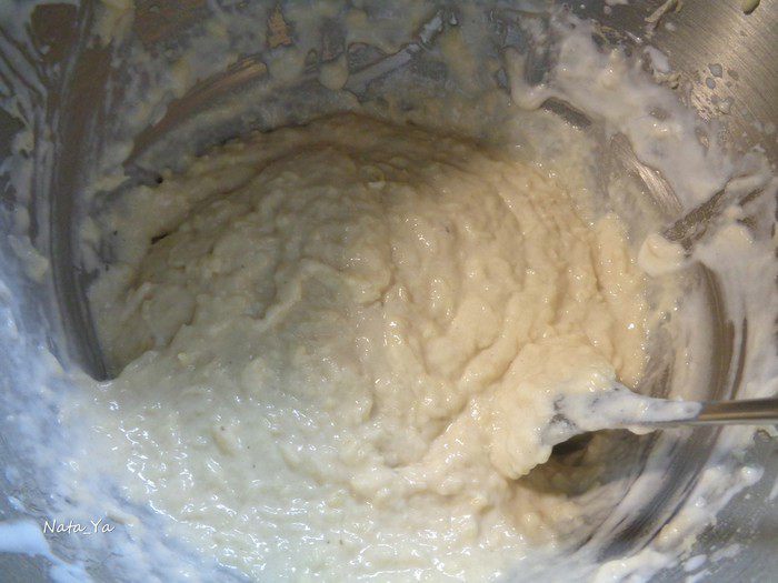 Сырные маффины с помидорами черри