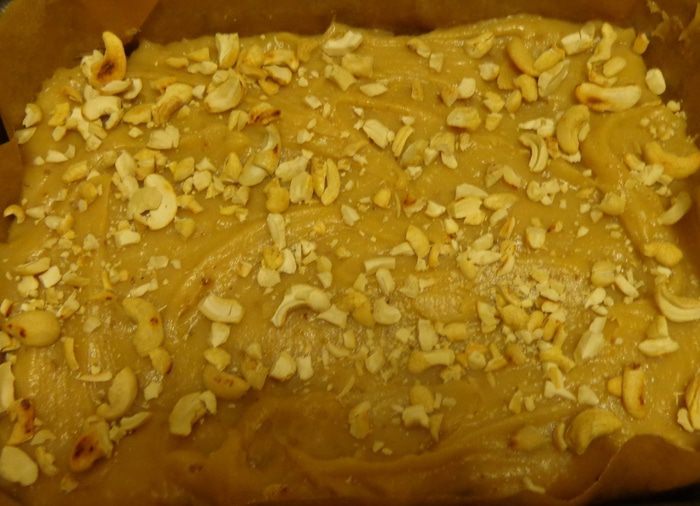 Шоколадное печенье с кешью и кремом тоффи