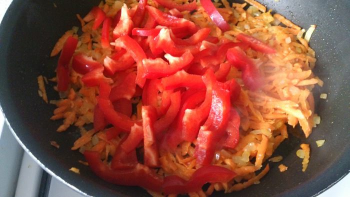 Грибной суп с рисом и яйцом