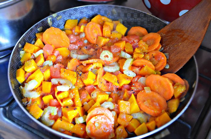 Куриный суп с тыквой и картофельными ньокками