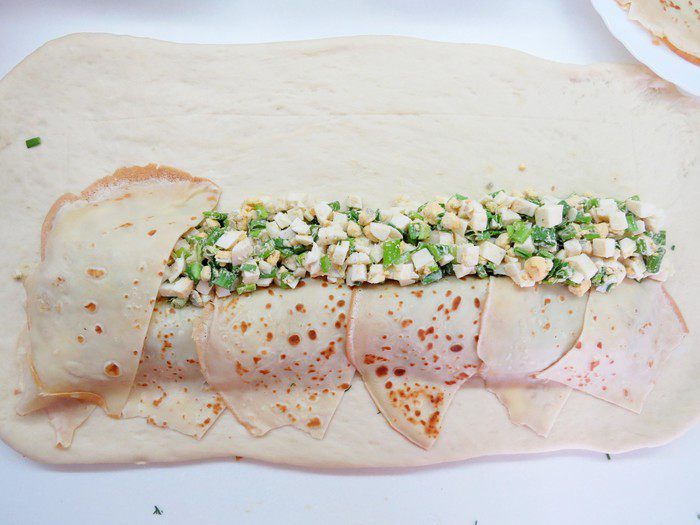 Рыбная кулебяка на четыре угла